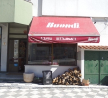Restaurant / Pizzeria Latino Restaurant / Pizzeria Latino